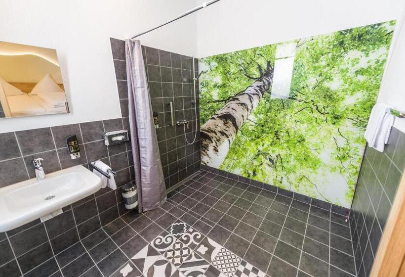 高级大房间, Rhönhof