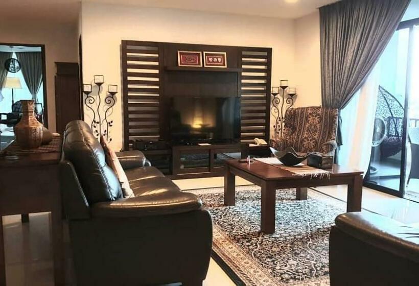 סוויטת פנטהאוז, Samsuria Beach Resort & Residence