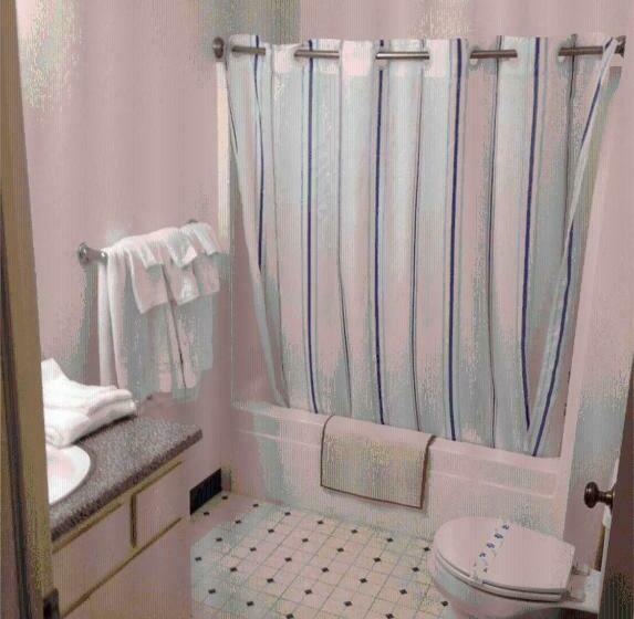 غرفة قياسية مطلّة علي الحديقة, Strawberry Inn