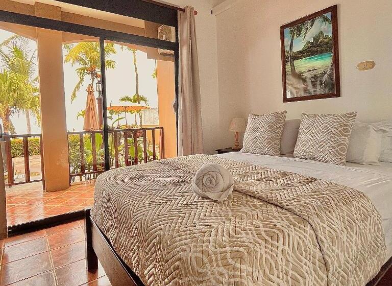 수피리어 스위트 바다 전망, The Backyard Beachfront