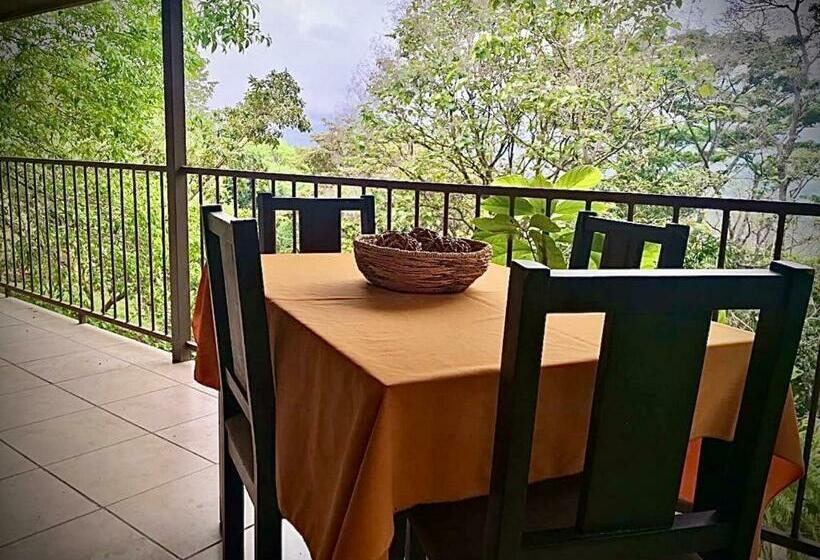 غرفة عائلية, Villas De La Colina