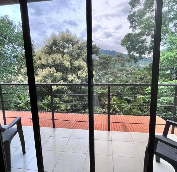 غرفة عائلية, Villas De La Colina