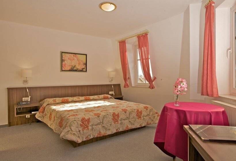 스탠다드 싱글 룸, Weberhof