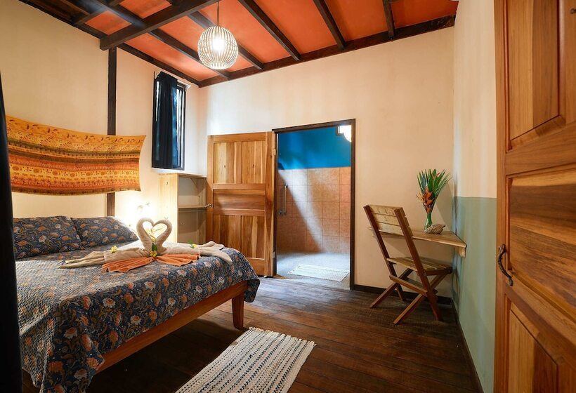 Номер Deluxe Адаптированный для Инвалидов, Playa 506 Beachfront Hostel