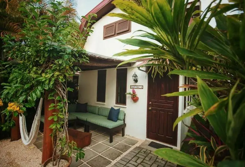 Talo 1 Makuuhuone, Encantada Ocean Cottages