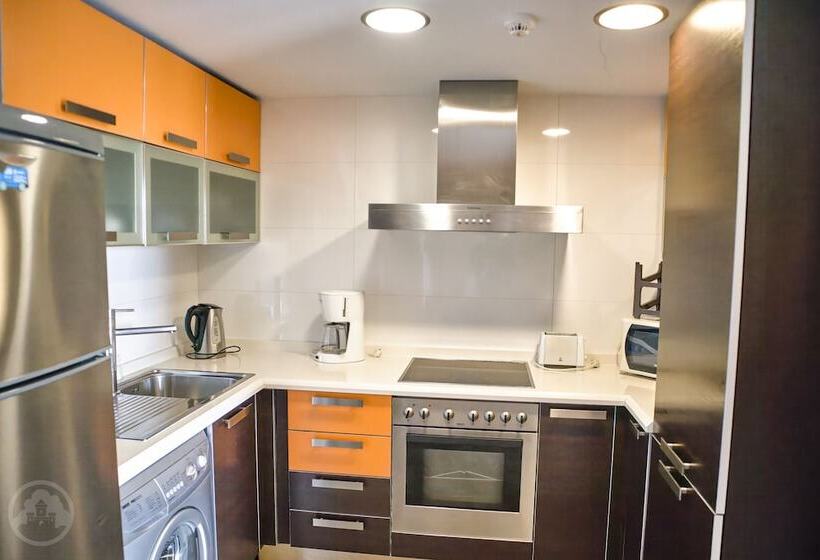 דירת שני חדרים, Albir Palace Apartments