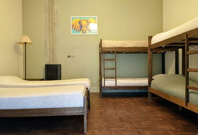 패밀리 룸, Areco Hospedaje