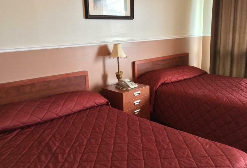 Четырехместный Номер Классик, Auberge Du Lac Beauchamp