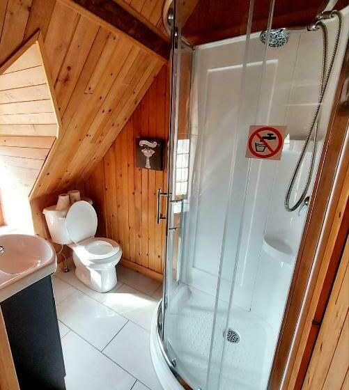 Номер Стандарт, Auberge Le P Tit Bonheur   Hostel