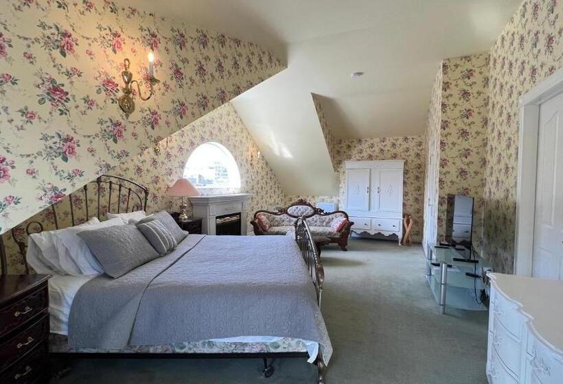 اتاق لوکس با تخت بزرگ, Bedham Hall B&b