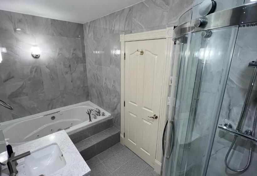 اتاق استاندارد با تخت بزرگ, Bedham Hall B&b