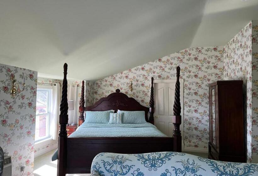 اتاق لوکس با تخت بزرگ, Bedham Hall B&b