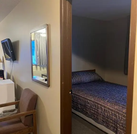 Standard Kolmen Hengen Huone, Capri Motor Inn