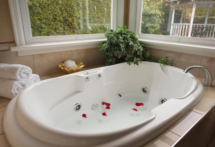 オーシャンビューデラックススイート, Crystal S View Bed & Breakfast