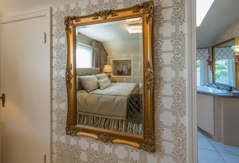 Люкс Вид на Море, Crystal S View Bed & Breakfast