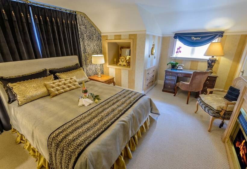 デラックススイート, Crystal S View Bed & Breakfast