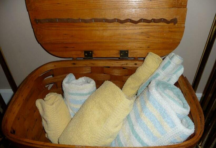 اتاق استاندارد, Cycle Inn Bed And Breakfast