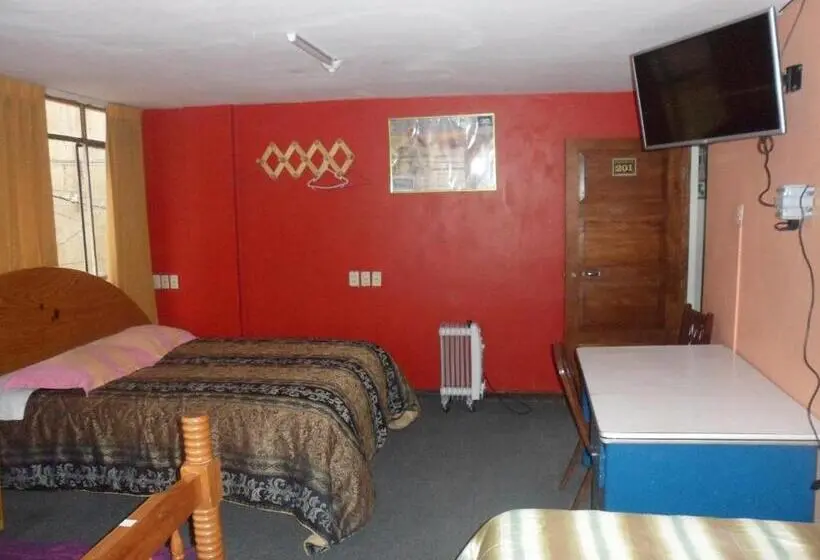スタンダード4人部屋, Hostal Virgen De Las Nieves Ii