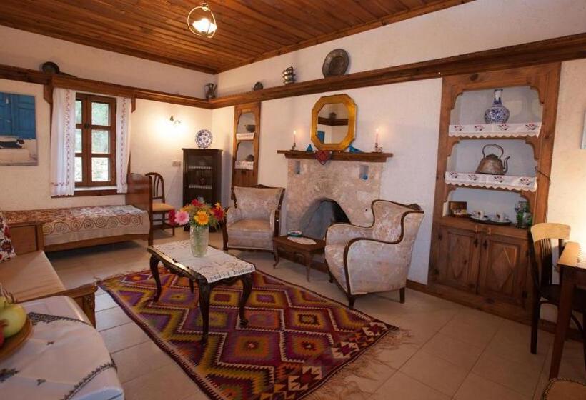 جناح سوبيريور, Hoyran Wedre Country Houses