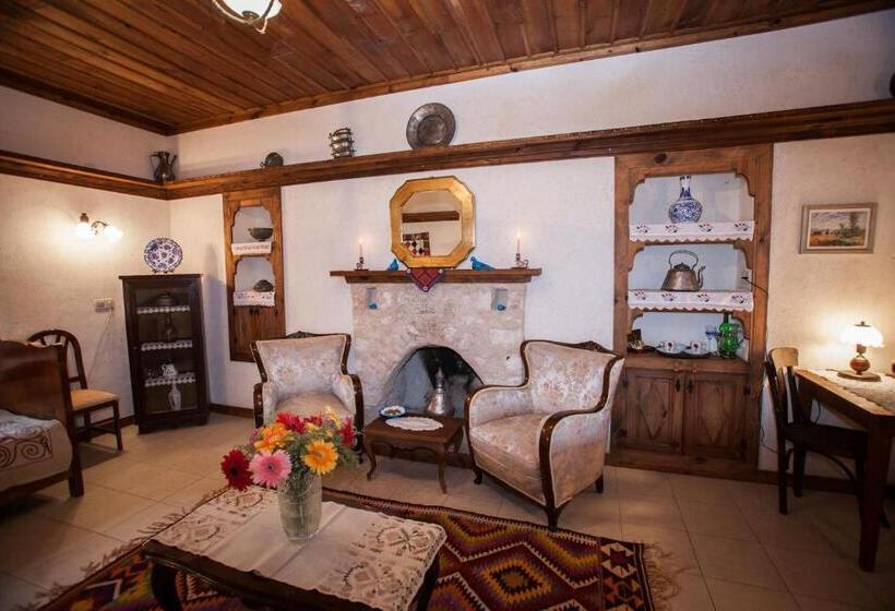 جناح سوبيريور, Hoyran Wedre Country Houses