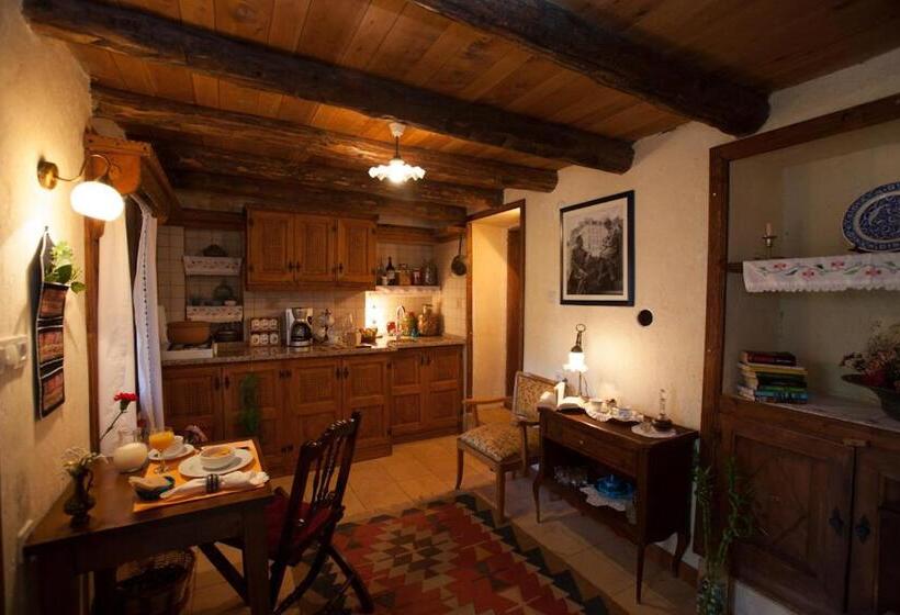 جناح جونيور مزود بمطبخ, Hoyran Wedre Country Houses