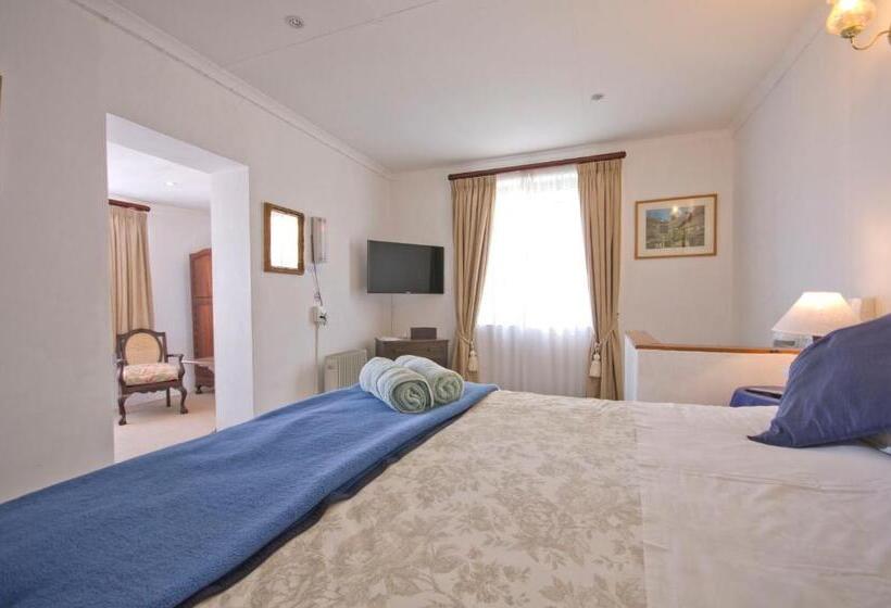 اتاق استاندارد چهار تخته, Knysna Manor House
