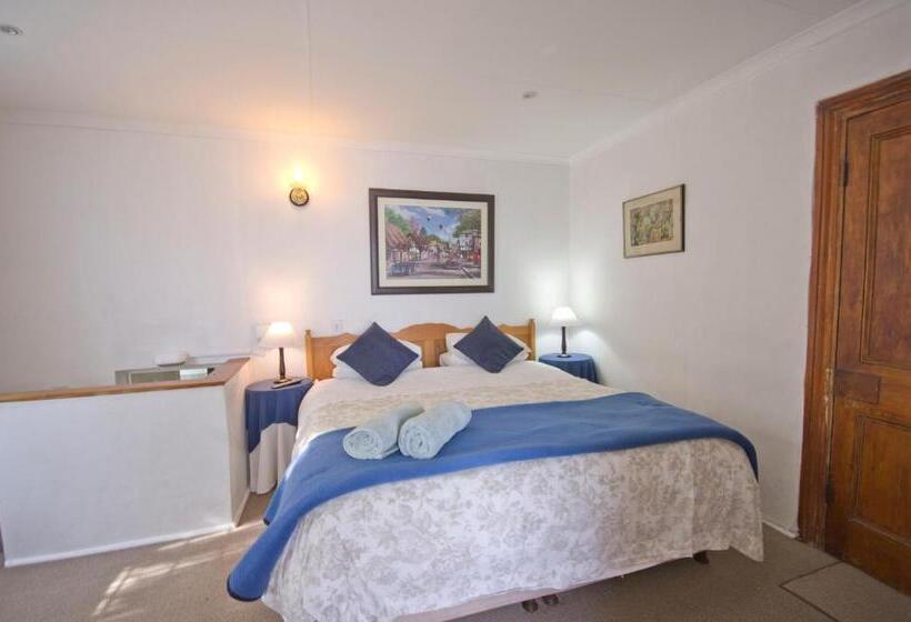 اتاق استاندارد چهار تخته, Knysna Manor House