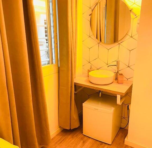 스탠다드 싱글 룸 공동욕실, La Bartola Guesthouse