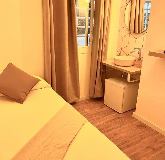 اتاق استاندارد یک تخته با سرویس بهداشتی مشترک, La Bartola Guesthouse