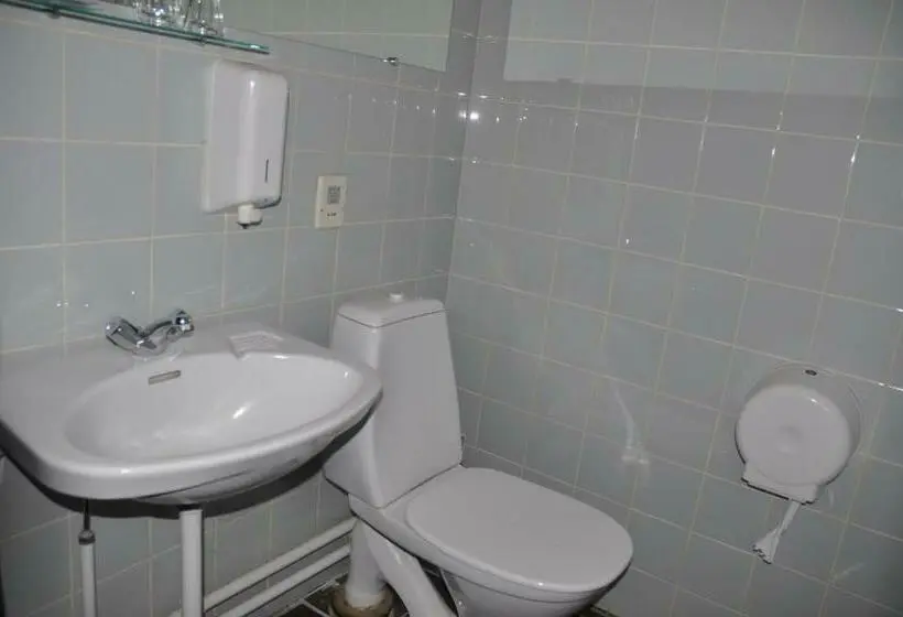 Standard-huone, Lakolk