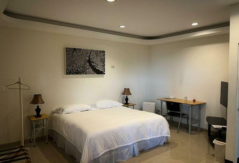 غرفة قياسية سرير كينج, Legacy Boutique