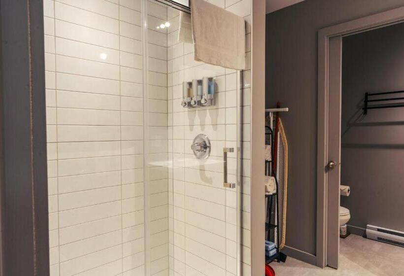 Апартаменты 2 Спальни, Mont Blanc Hôtel & Condos