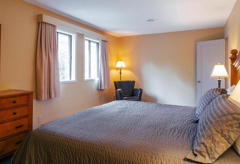 Апартаменты 3 Спальни, Mont Blanc Hôtel & Condos