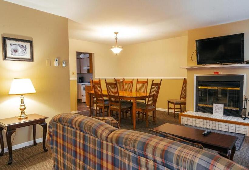 Апартаменты 3 Спальни, Mont Blanc Hôtel & Condos