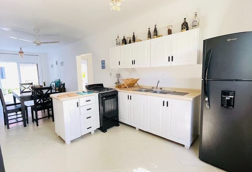 آپارتمان 2 خوابه, Solaz Boutique