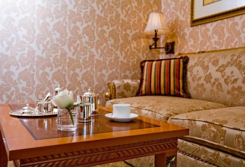 سوئیت جونیور خانوادگی, Terelj Hotel & Spa