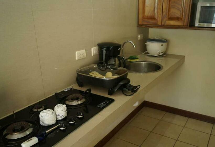 فيلا سوبيريور غرفة نوم واحدة, & Villas Huetares