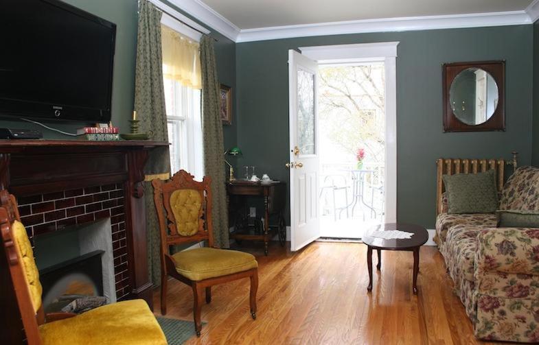 סוויטה עם ג'קוזי, Wakamow Heights Bed And Breakfast