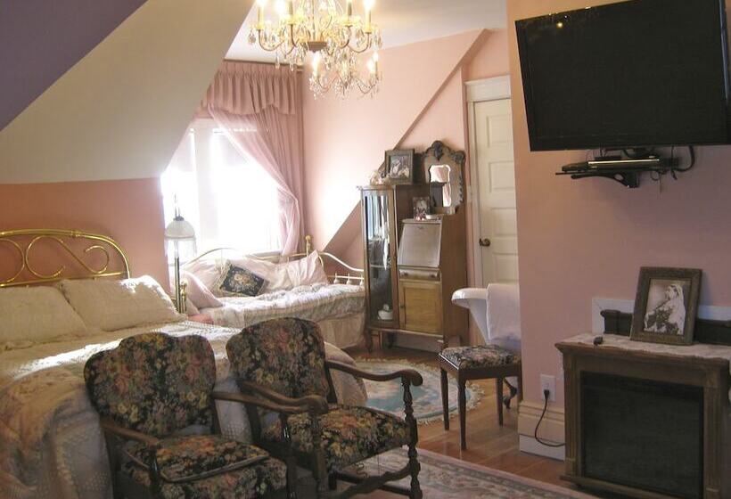 Люкс с гидромассажем, Wakamow Heights Bed And Breakfast
