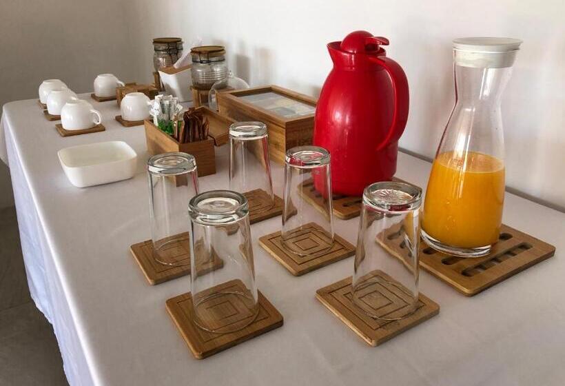 غرفة ديلوكس ثلاثية, Cactus