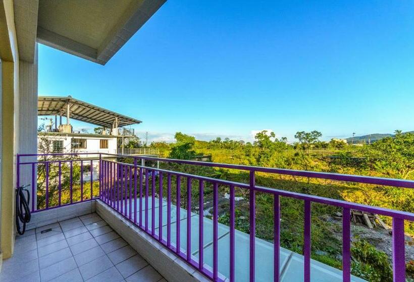 اتاق استاندارد با بالکن, 光腳丫宜蘭民宿