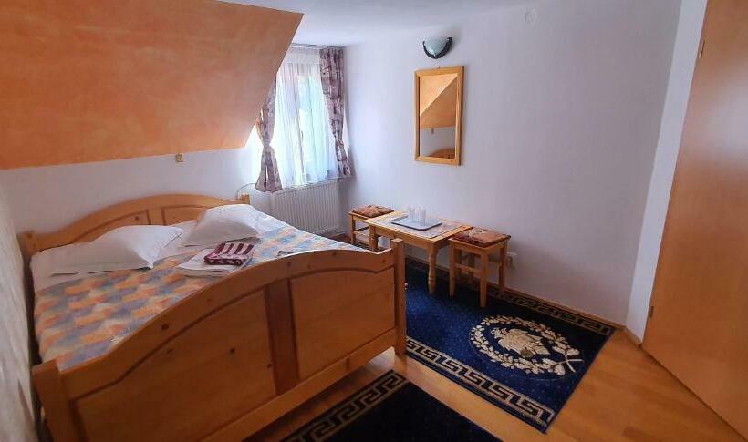 スタンダードルーム, Pensiunea Neba