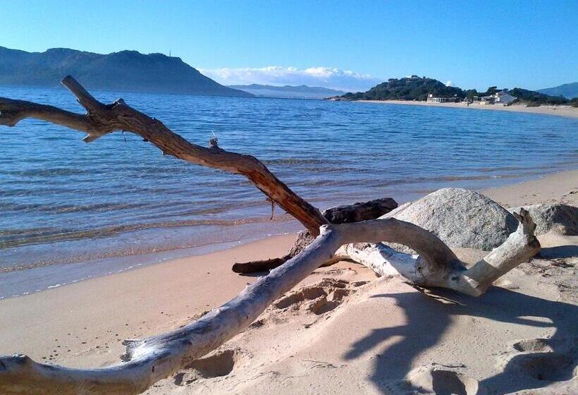 ‫فيلا غرفة نوم واحدة, Domaine De Caranella