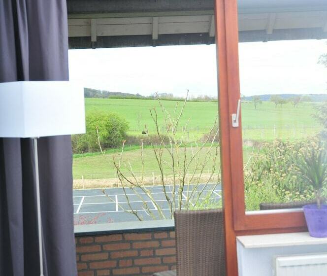 اتاق استاندارد, Eperland