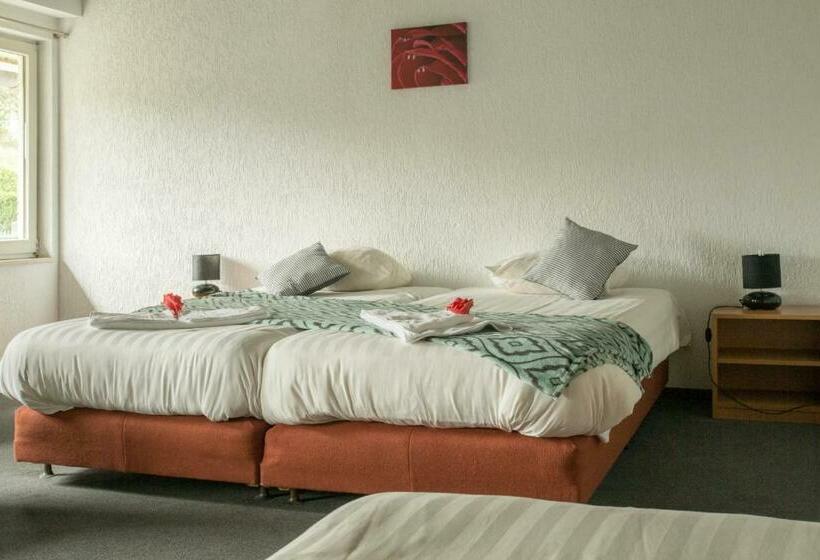 اتاق خانوادگی, Eperland