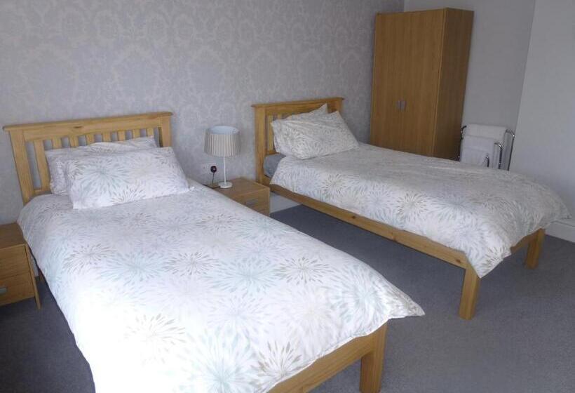 Quarto Estandar, Orrell Park