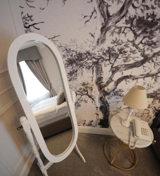 スタンダードルーム, Splendid 1900