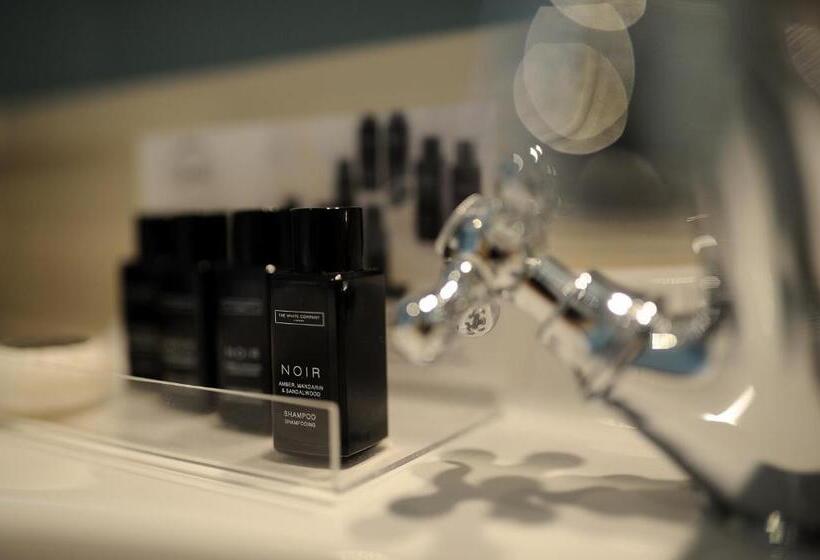 スイート, Splendid 1900