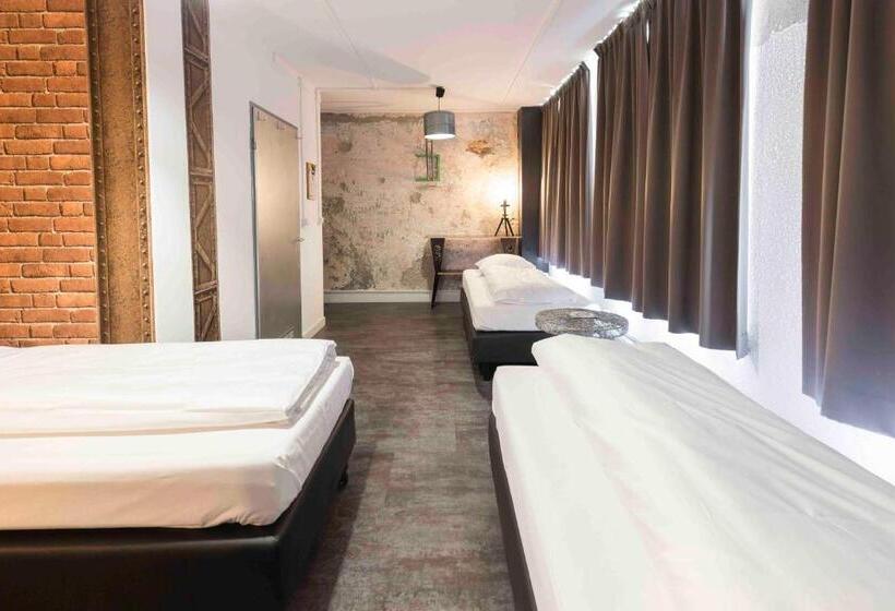 スタンダードトリプルルーム, Will & Tate City Stay