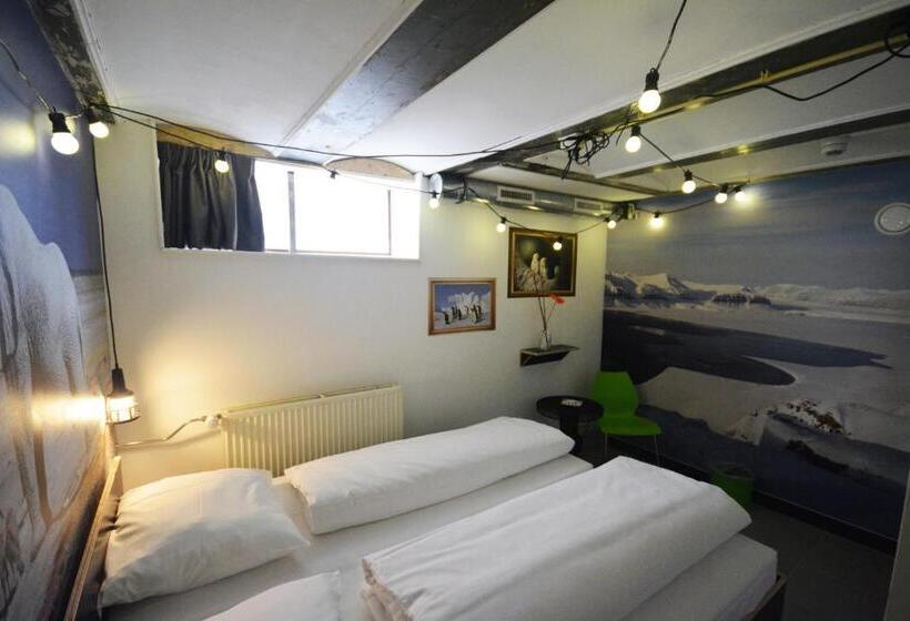 이코노미 룸, Will & Tate City Stay